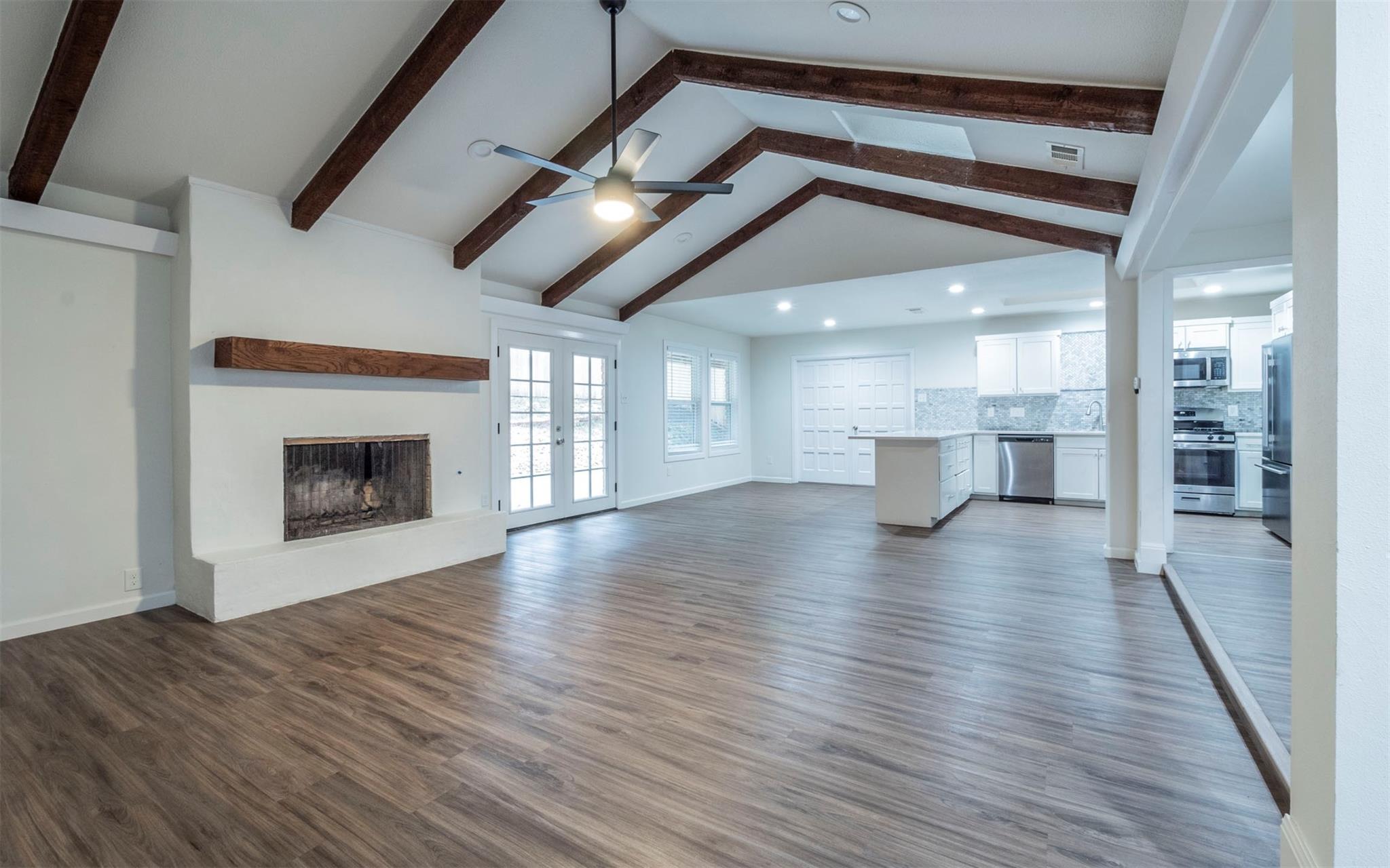 11627 River Oaks Trl Property Photo 5