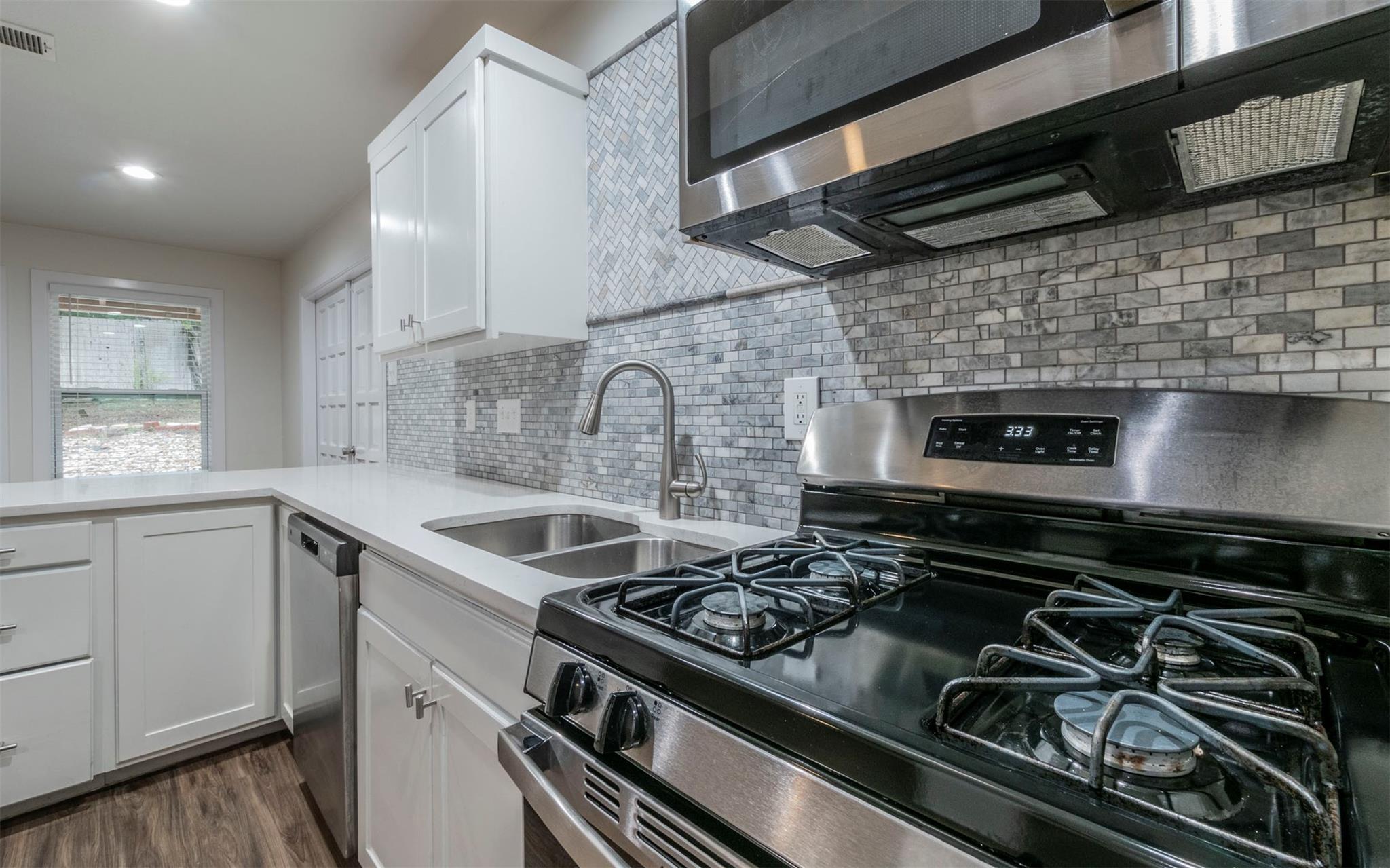 11627 River Oaks Trl Property Photo 10