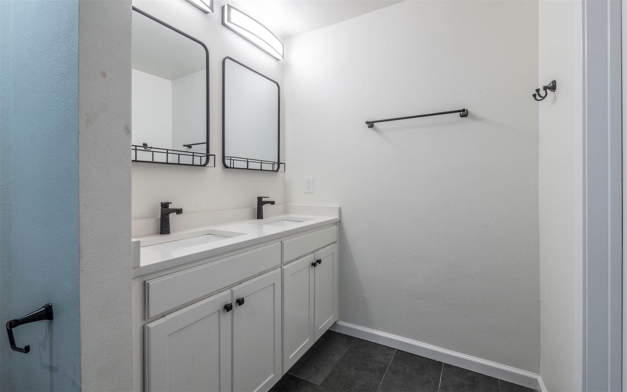 11627 River Oaks Trl Property Photo 18