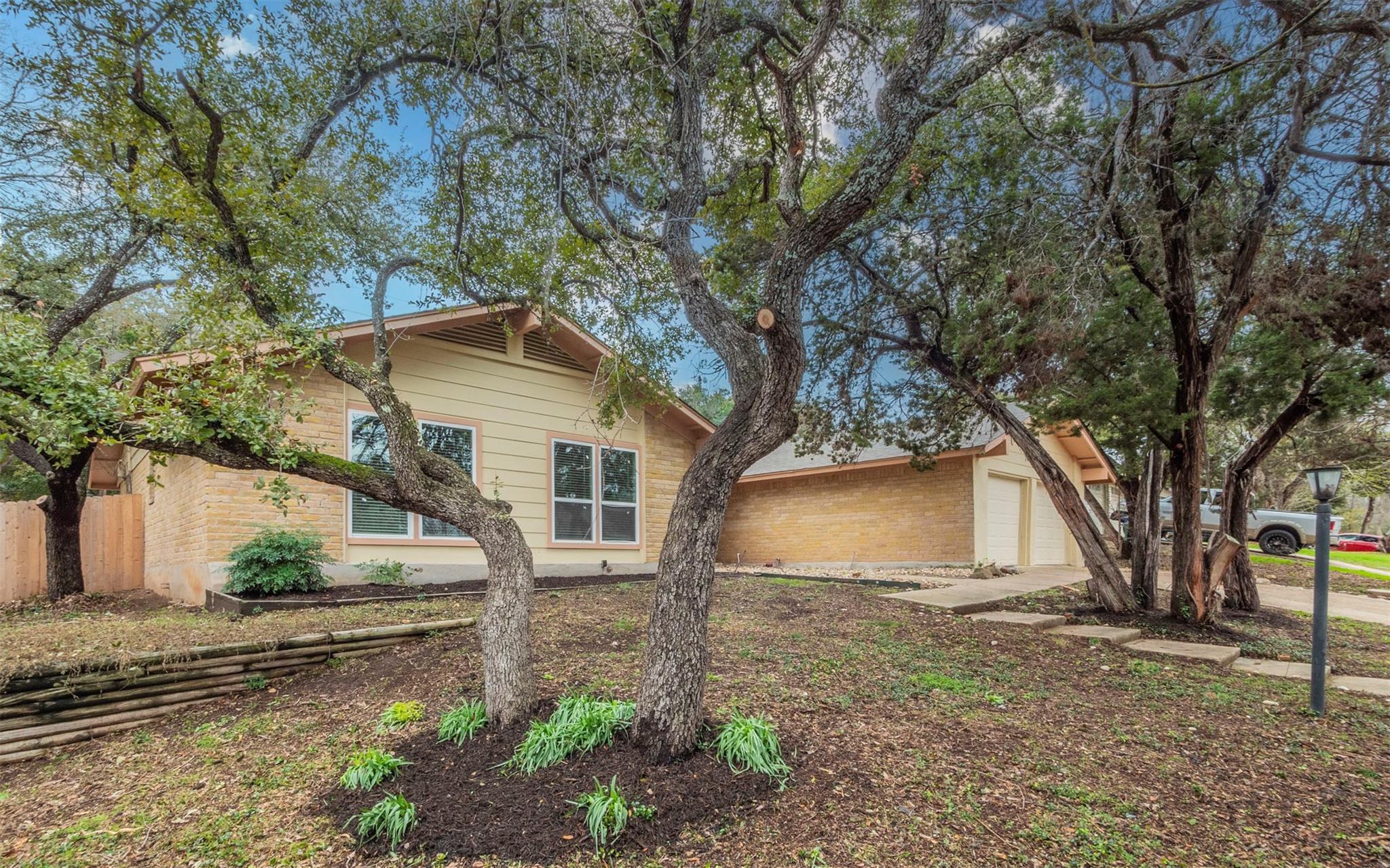 11627 River Oaks Trl Property Photo 26