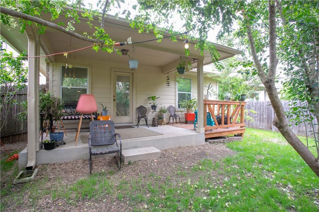 11005 Short Springs Dr Property Photo 14