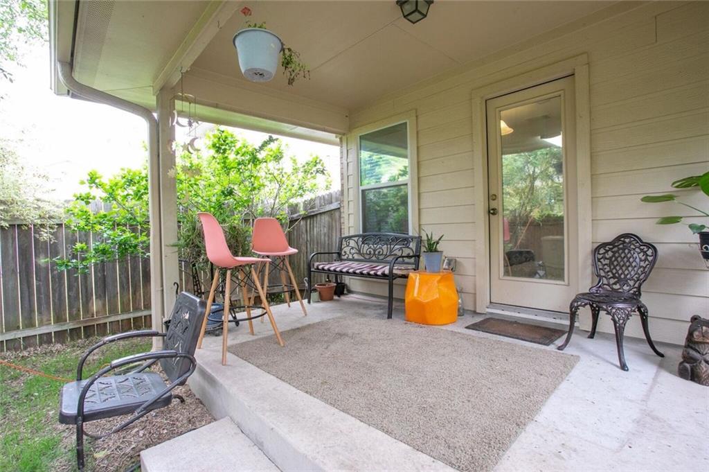 11005 Short Springs Dr Property Photo 15