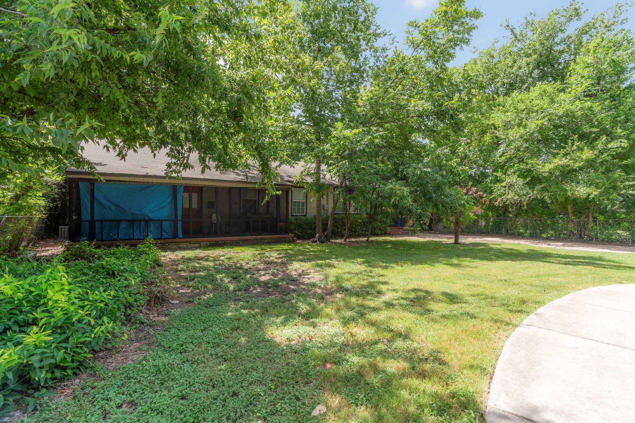 6905 Guadalupe St Property Photo 1