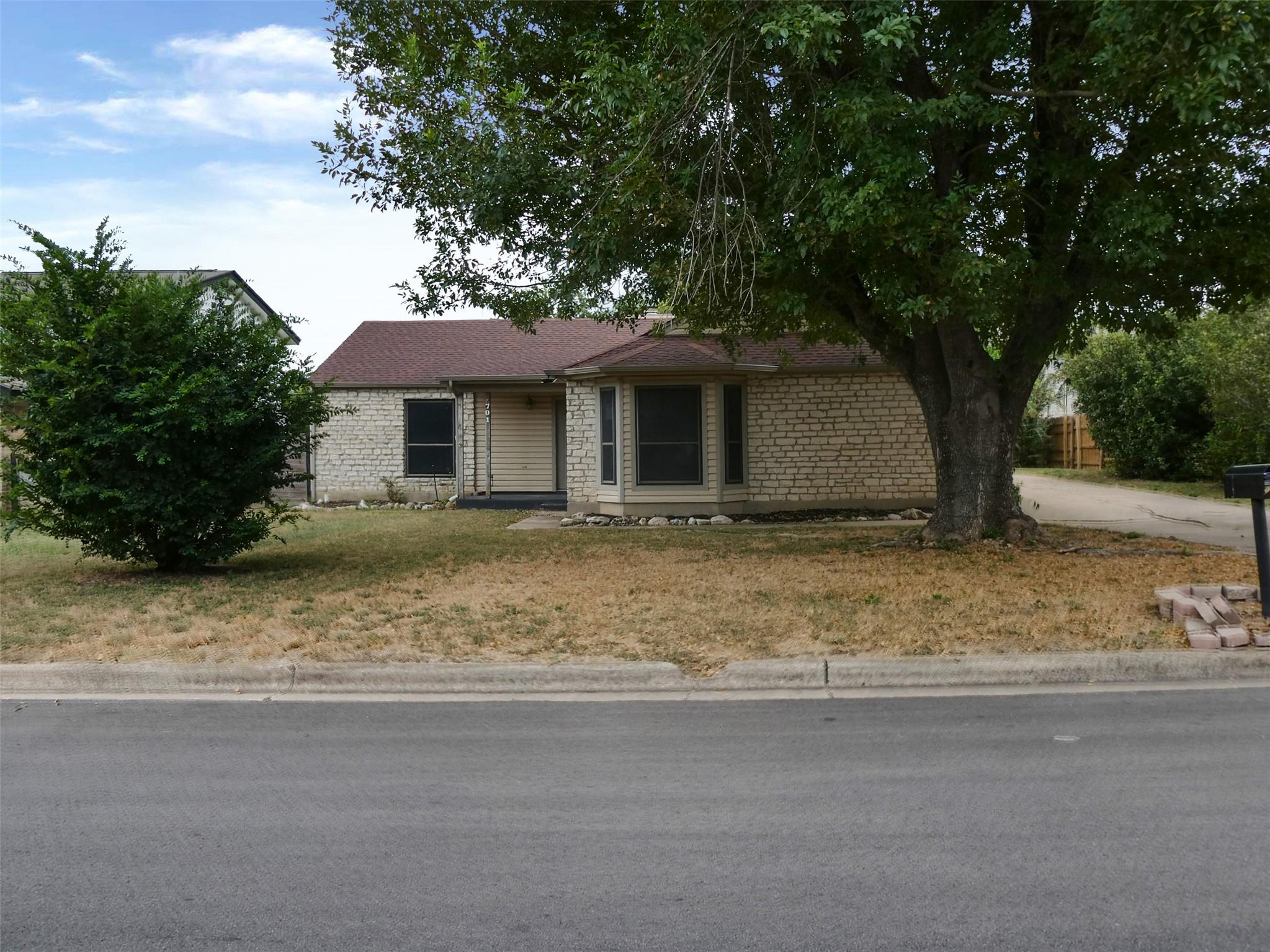 701 Greenwich Pl Property Photo 19