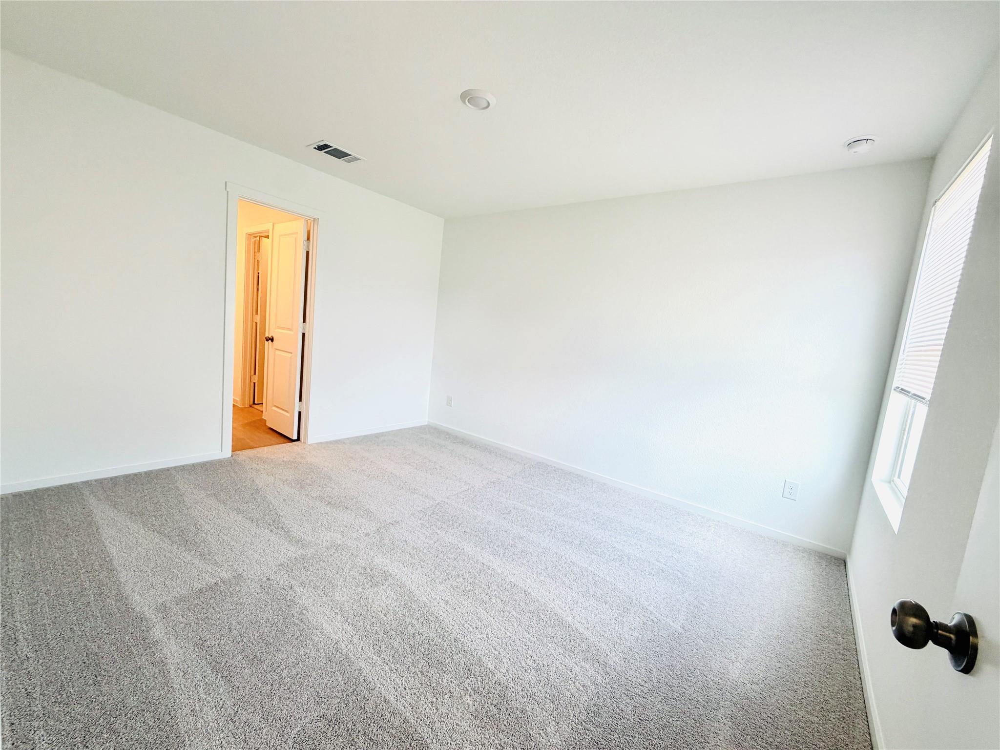 449 Jones Beach Ln Property Photo 13