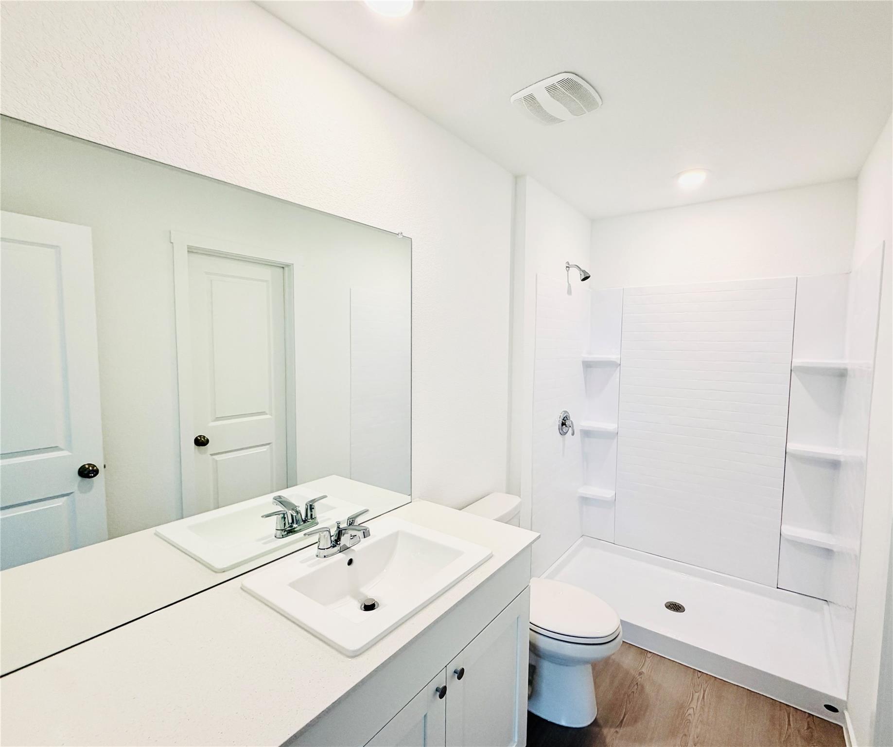 449 Jones Beach Ln Property Photo 15
