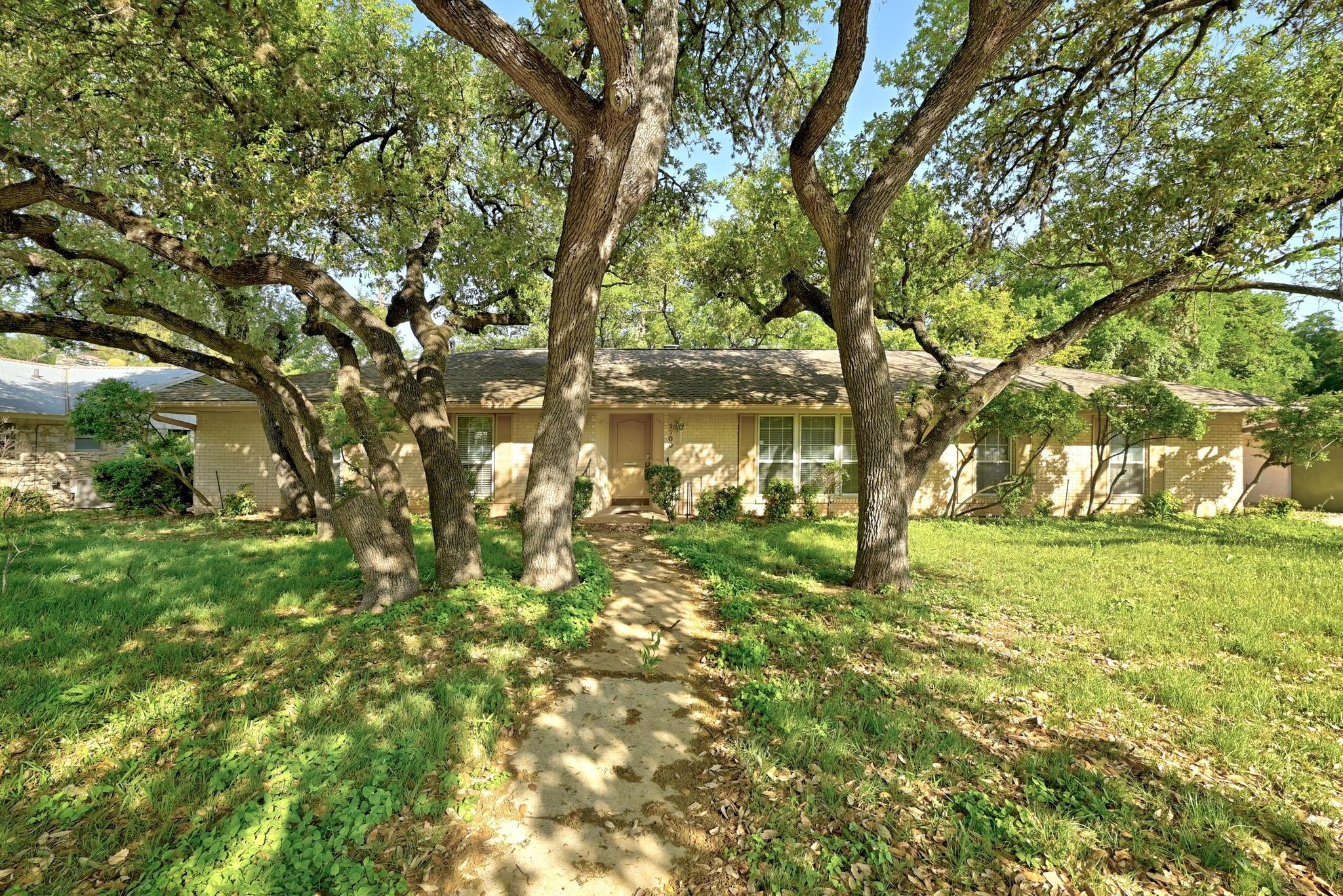 1700 Barton Hills Dr Property Photo