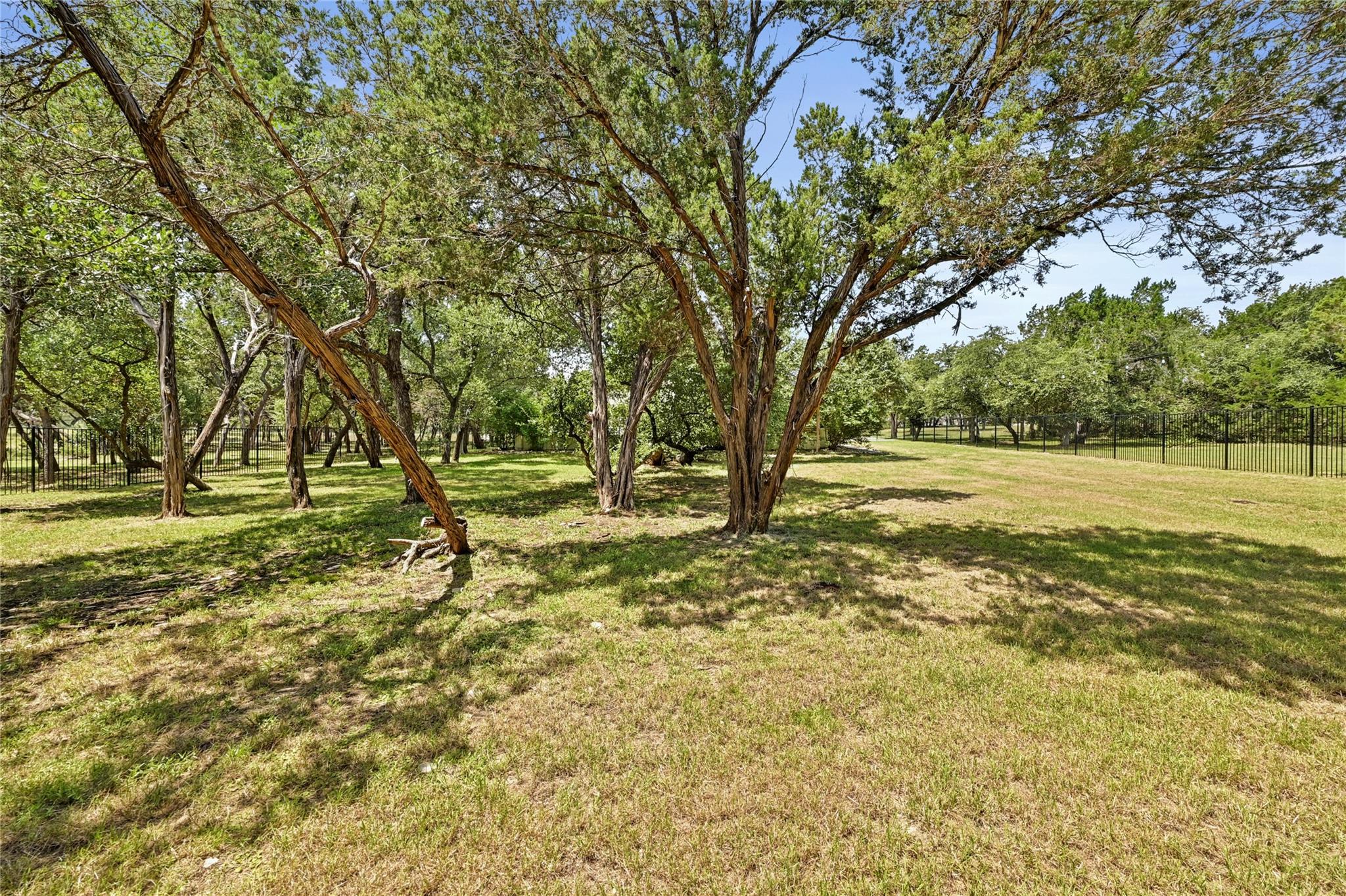 1121 Covered Bridge Dr Property Photo 38