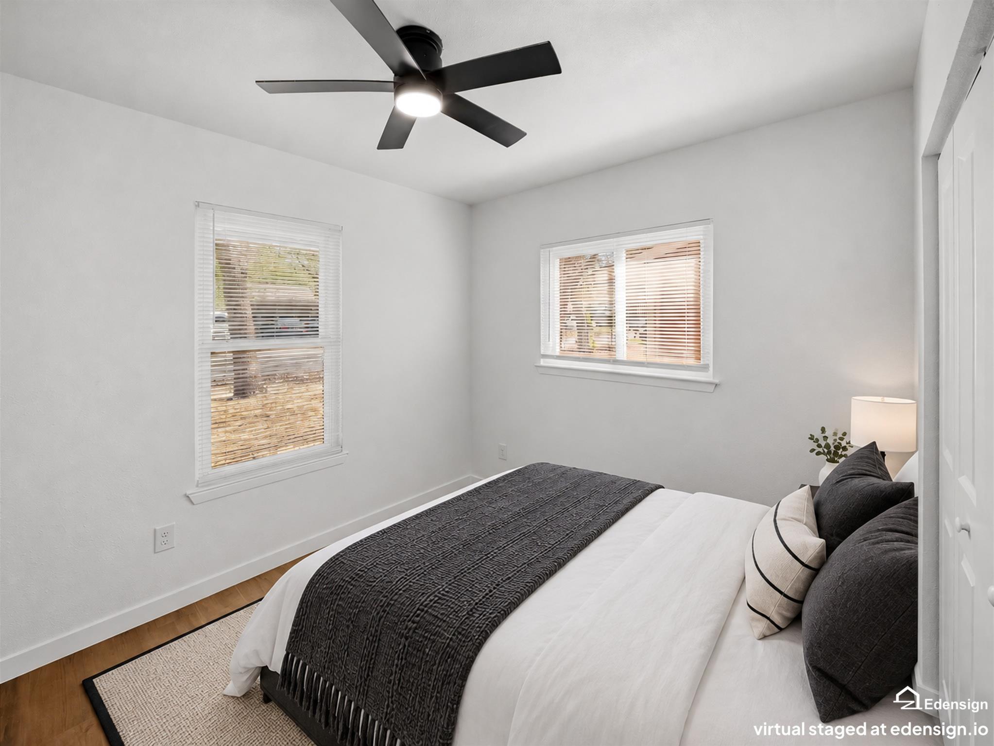 407 Tamworth Ave Property Photo 18