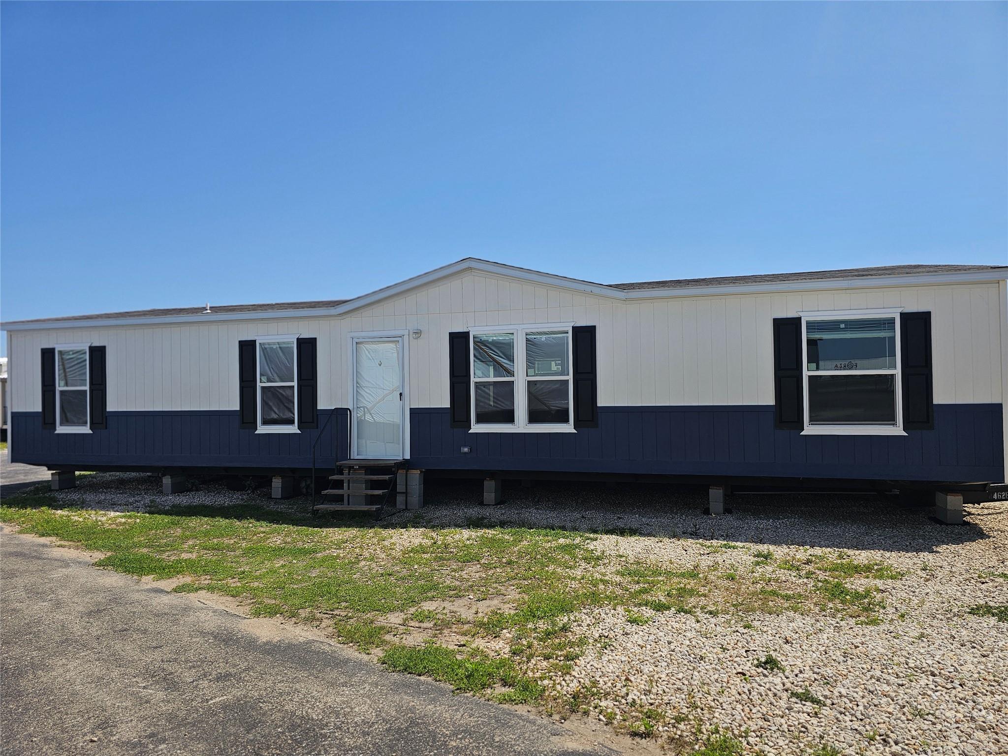 1281 Gamagrass Rd Property Photo