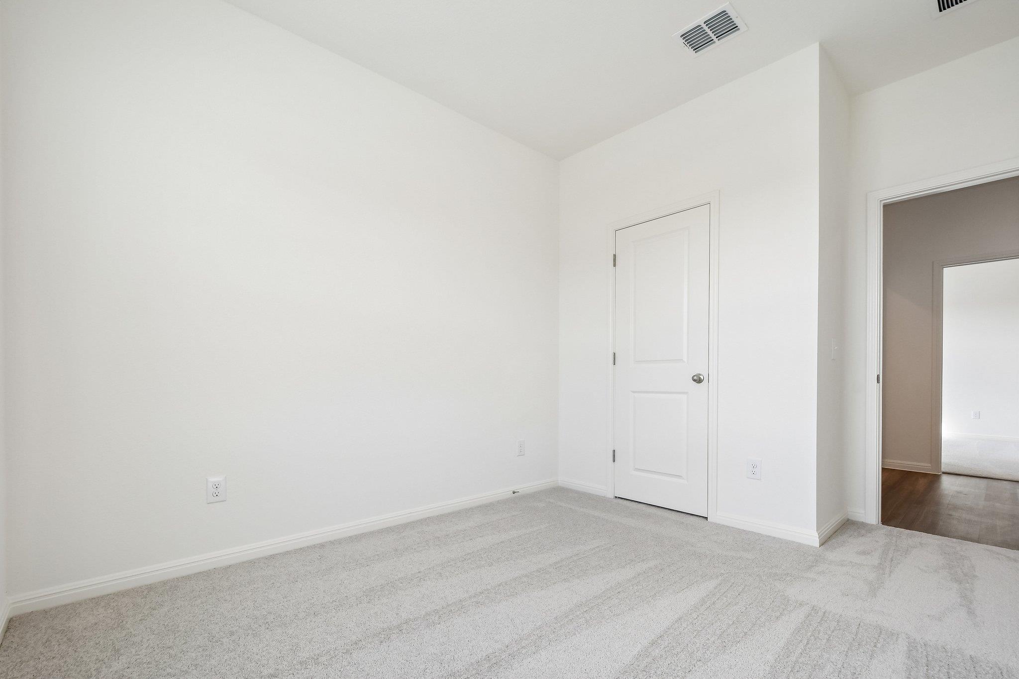 1305 Morris Loop Property Photo 27
