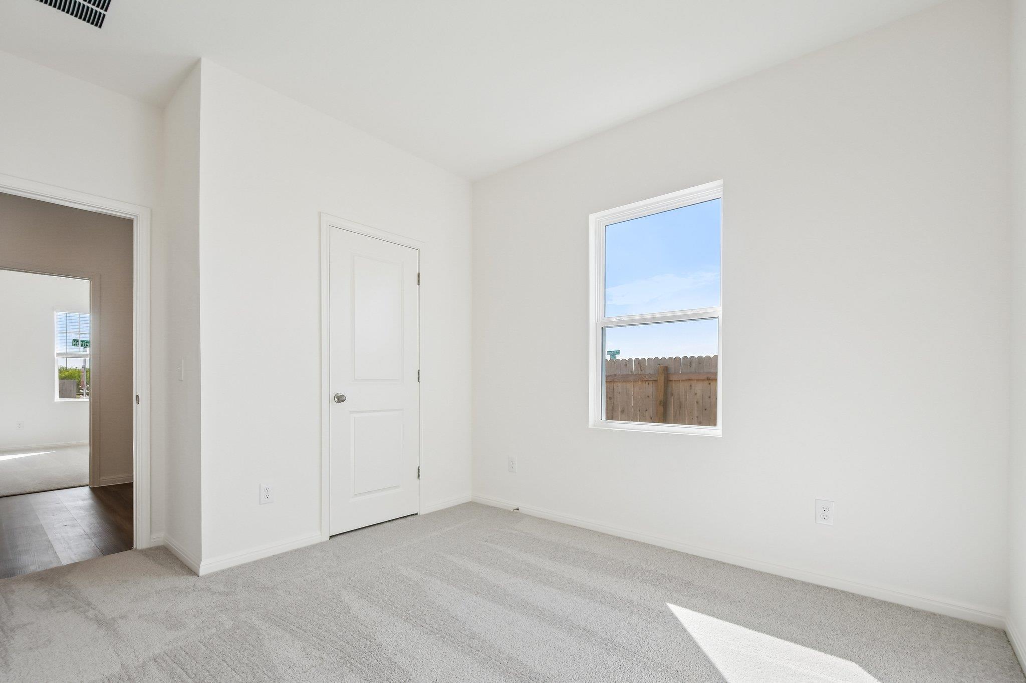 1305 Morris Loop Property Photo 31