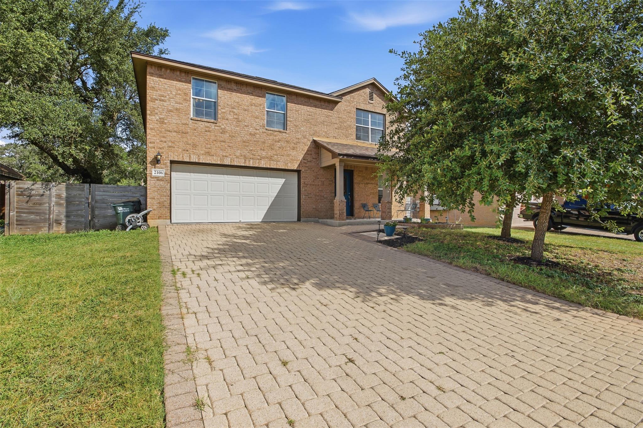 2106 Stonehaven None Property Photo 1