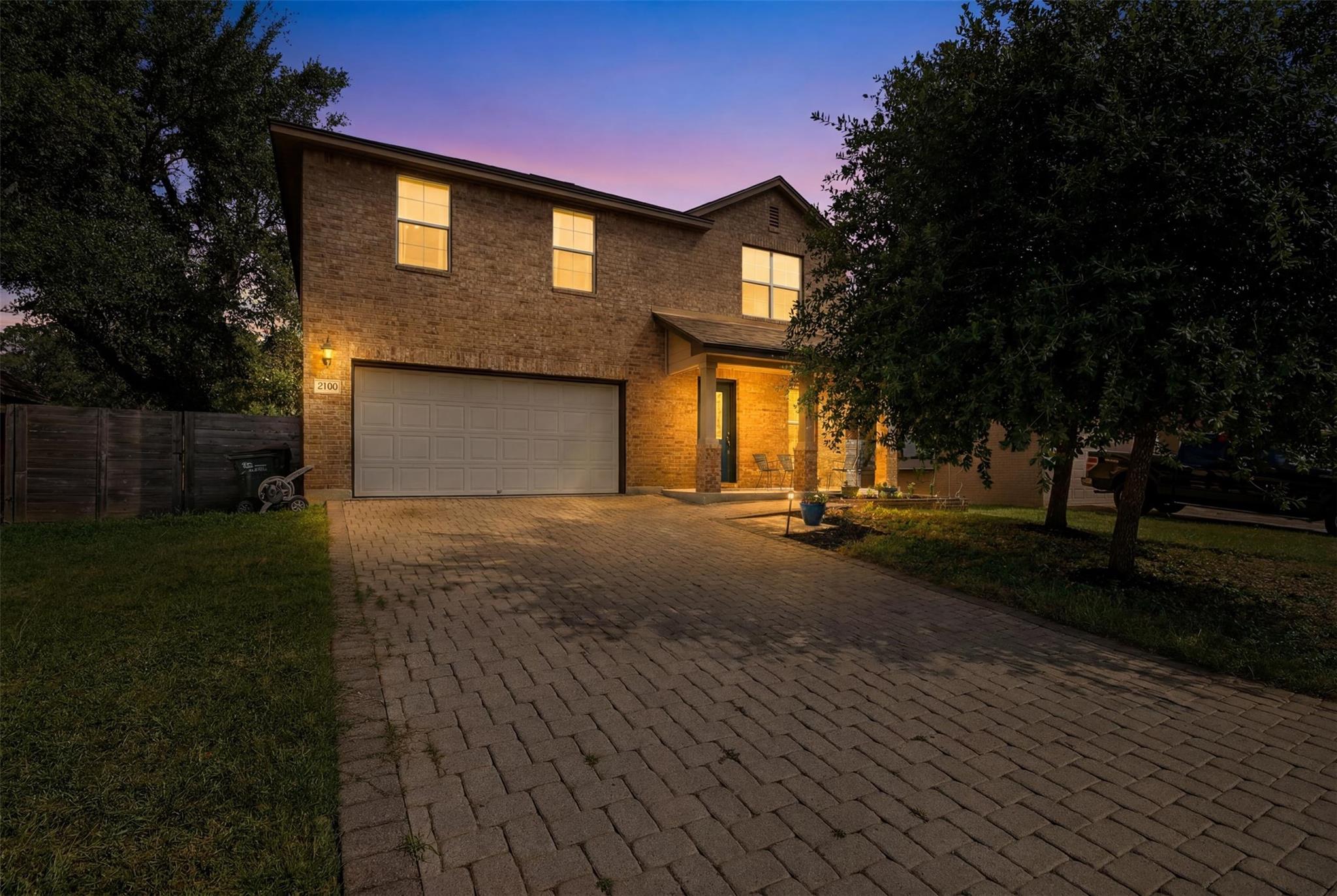 2106 Stonehaven None Property Photo 2