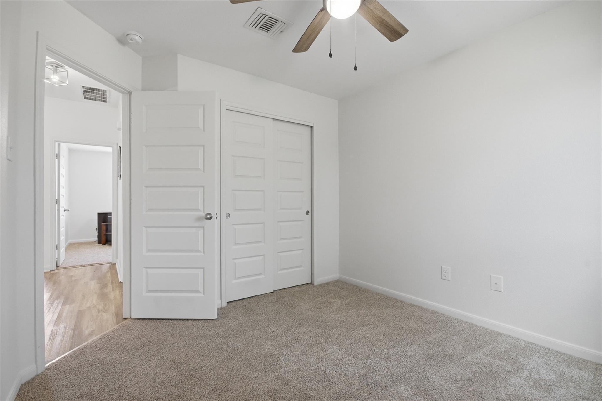 2106 Stonehaven None Property Photo 22