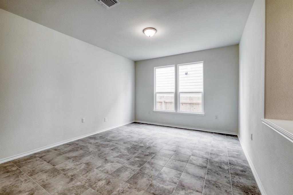 12721 Mogador St Property Photo 13