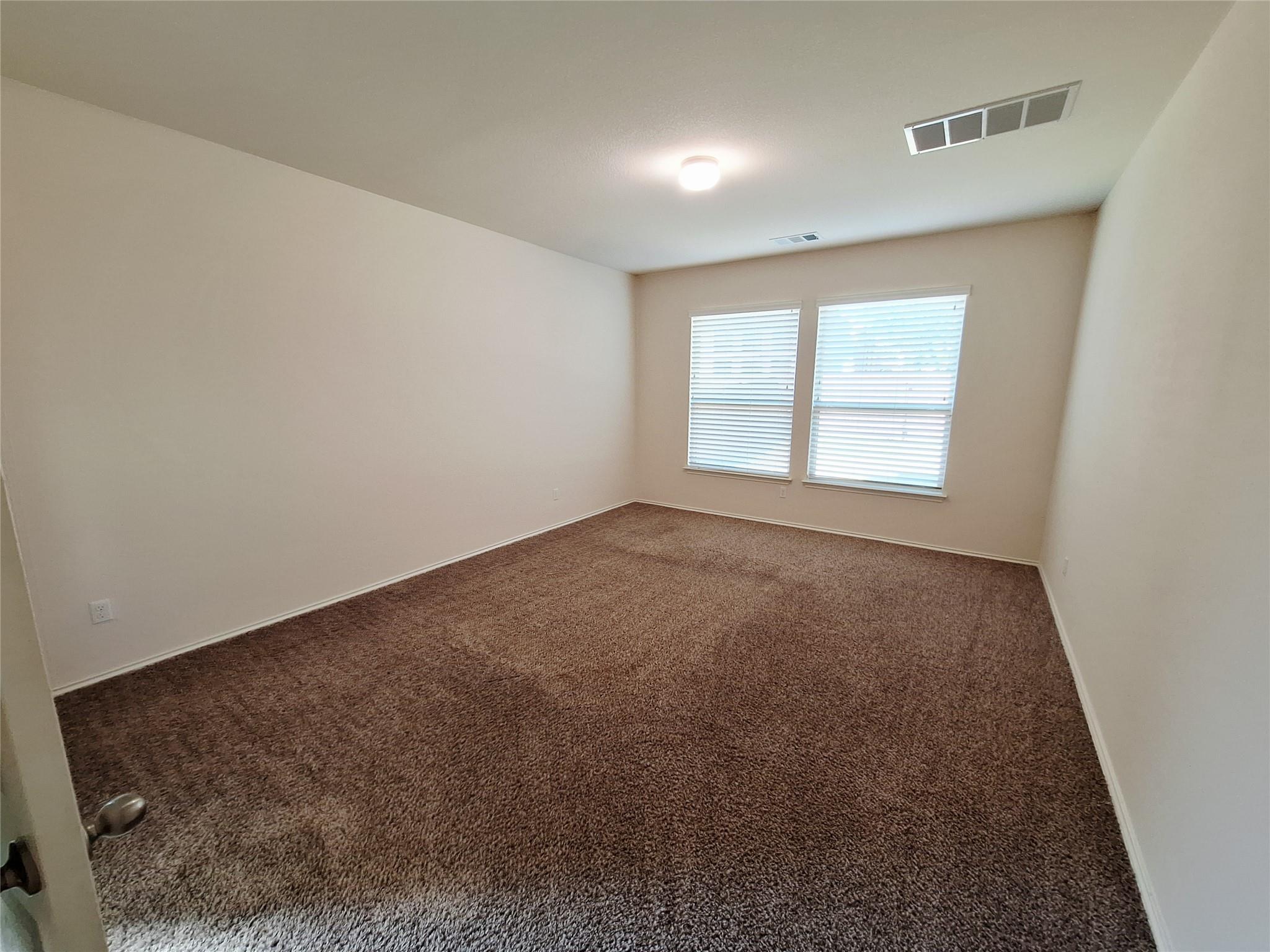 525 Loma Cedro Bnd Property Photo 17