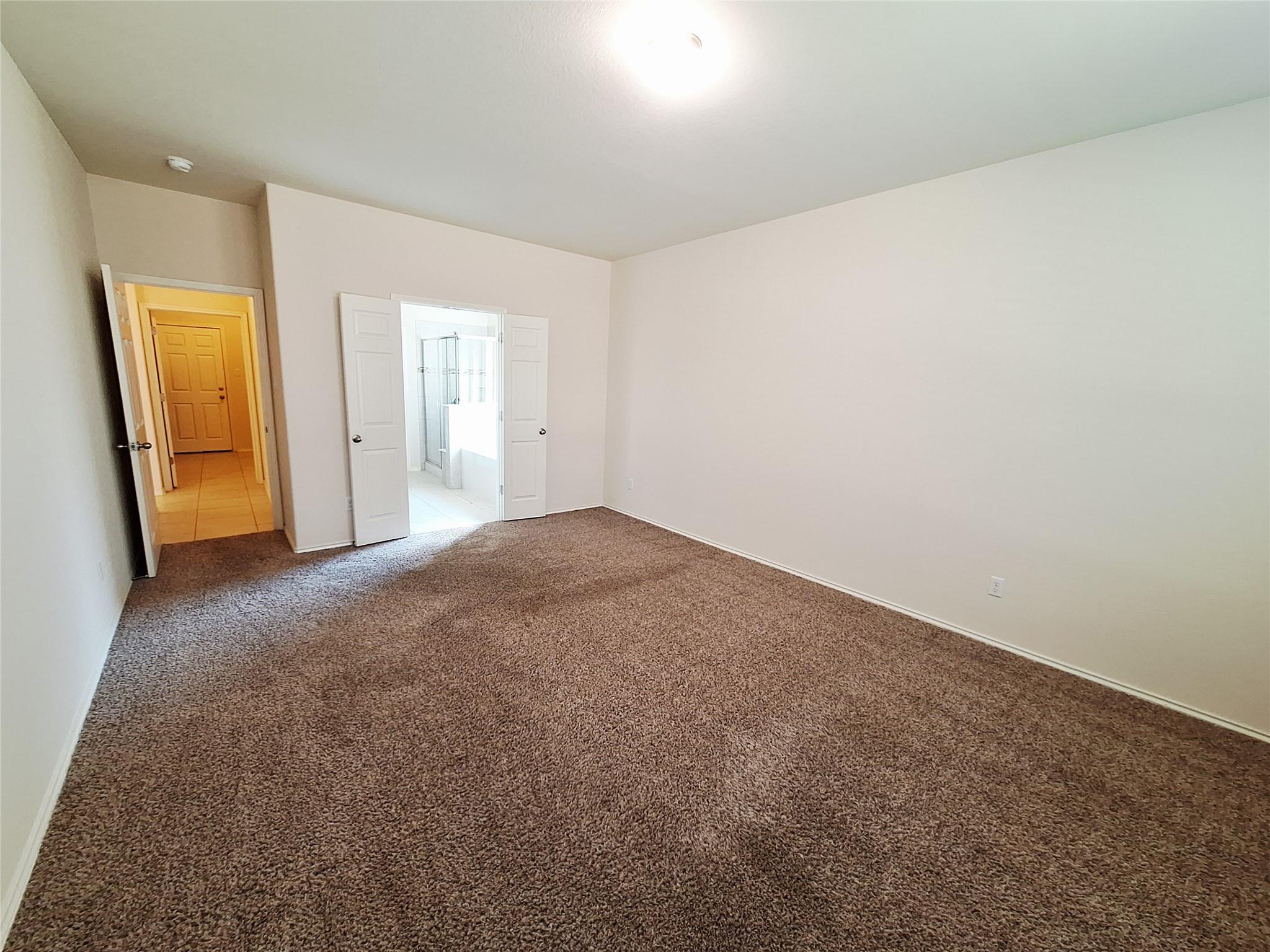 525 Loma Cedro Bnd Property Photo 18