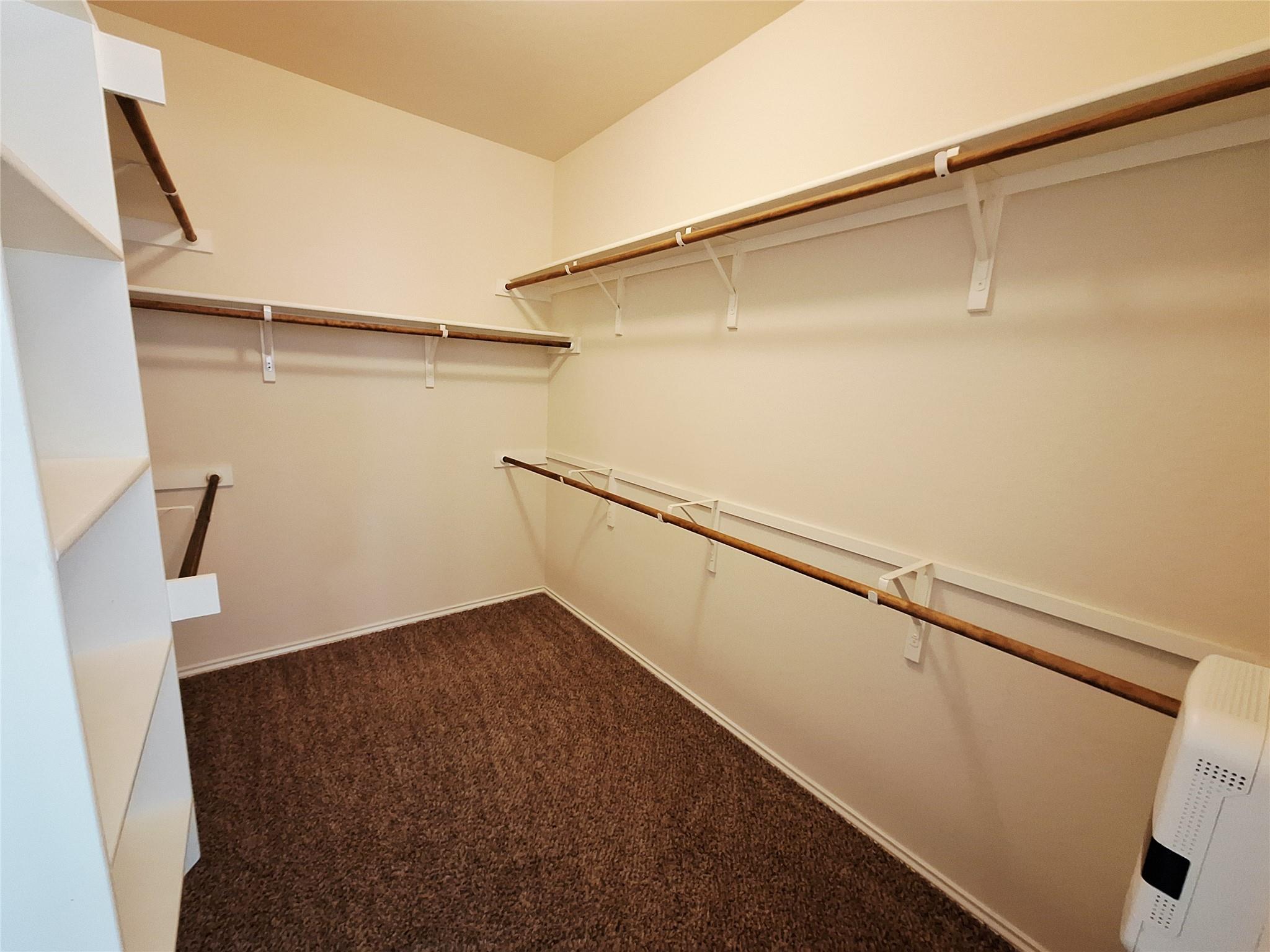 525 Loma Cedro Bnd Property Photo 23