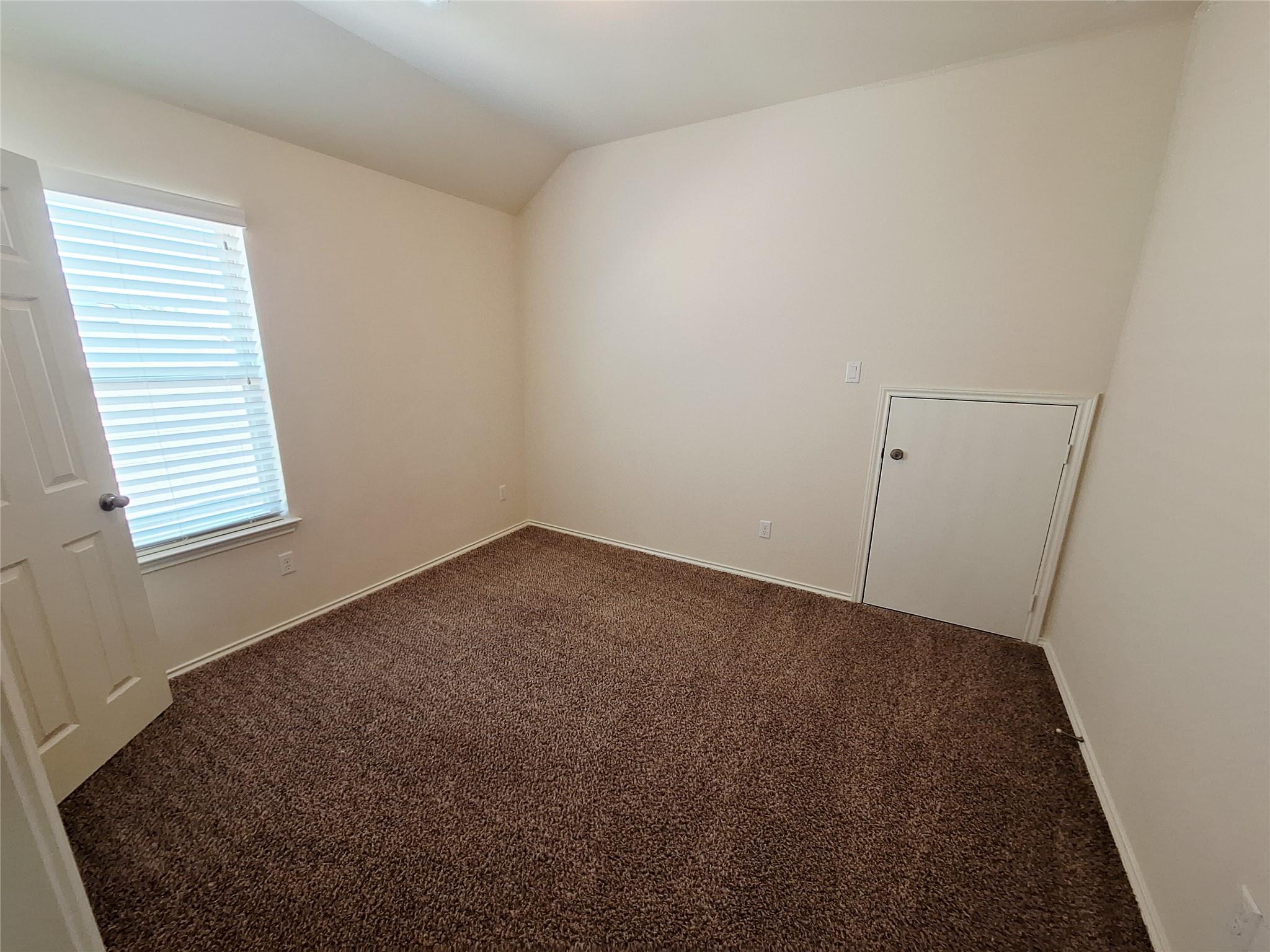 525 Loma Cedro Bnd Property Photo 29