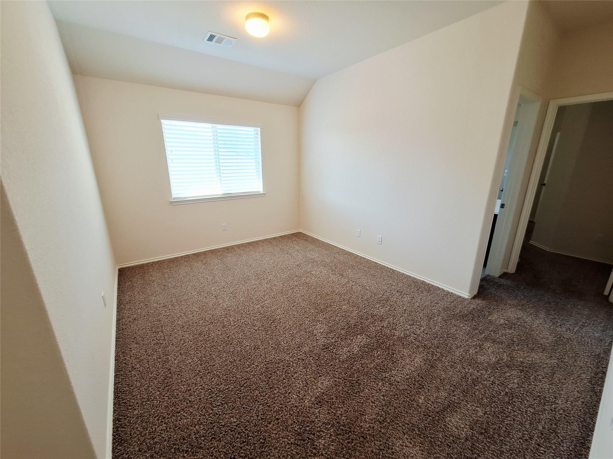 525 Loma Cedro Bnd Property Photo 30