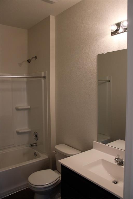 15108 Kent Justin Dr Property Photo 5