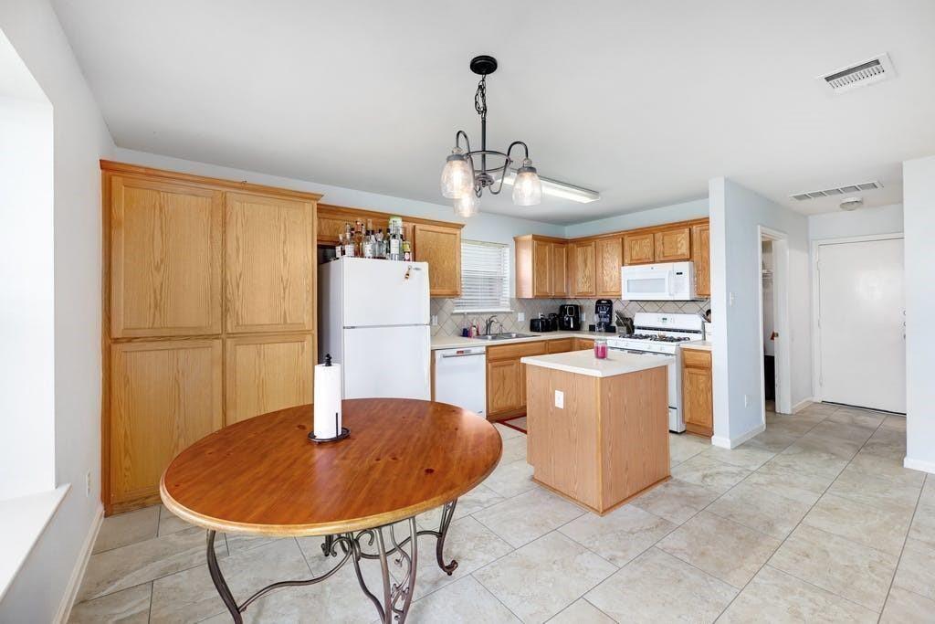 505 Woodsorrel Way Property Photo 13