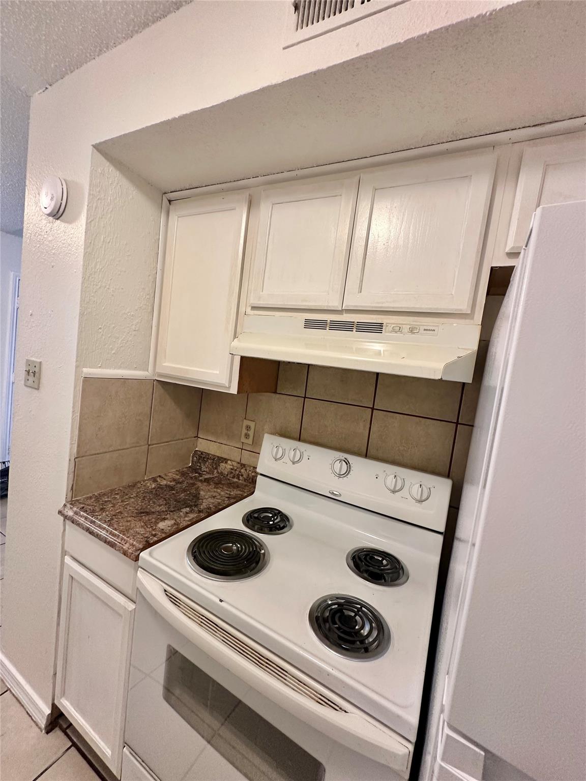 4322 Gillis St #106 Property Photo 10