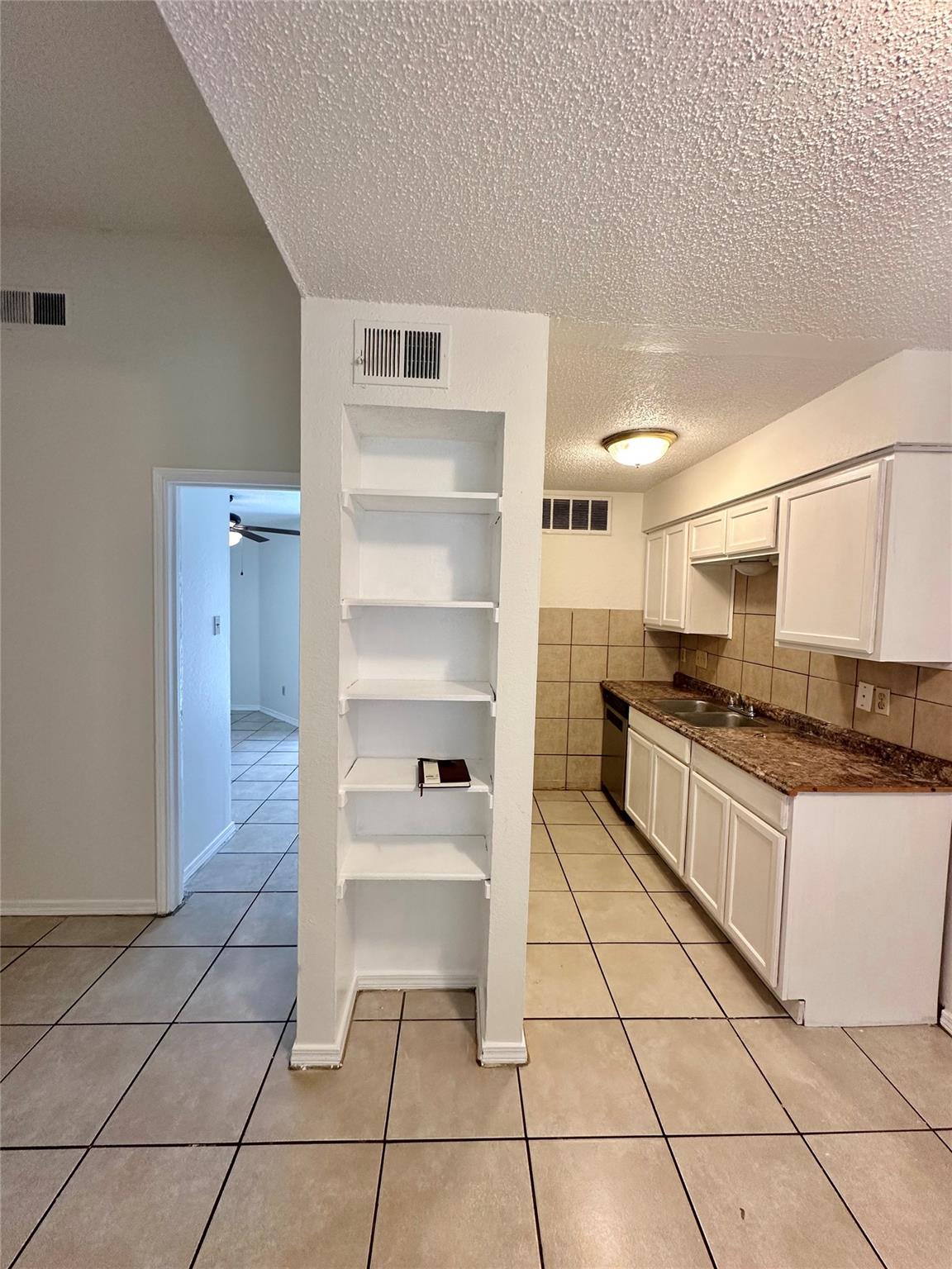4322 Gillis St #106 Property Photo 12