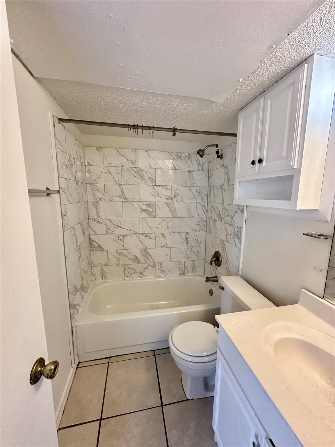 4322 Gillis St #106 Property Photo 14