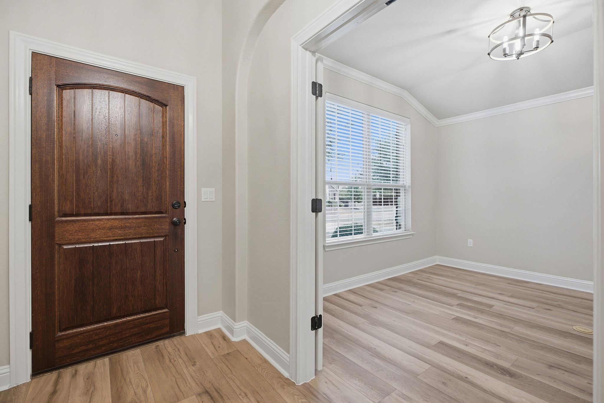 12017 Arran St Property Photo 19