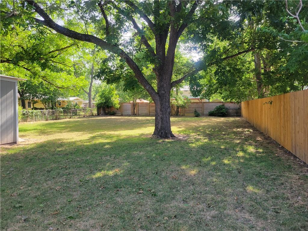 1604 Wilson St Property Photo 1