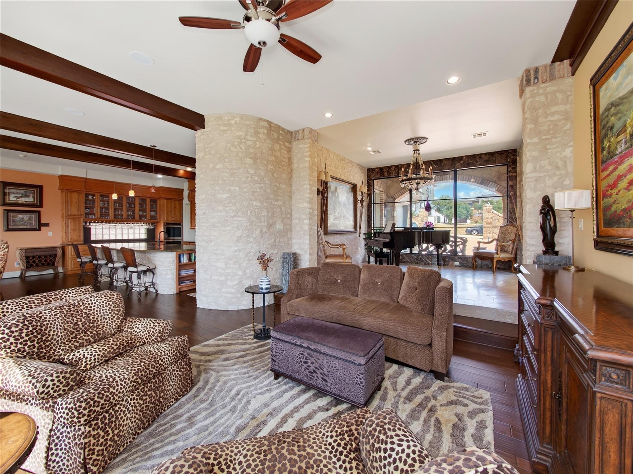 12925 Luna Montana Way S Property Photo 4