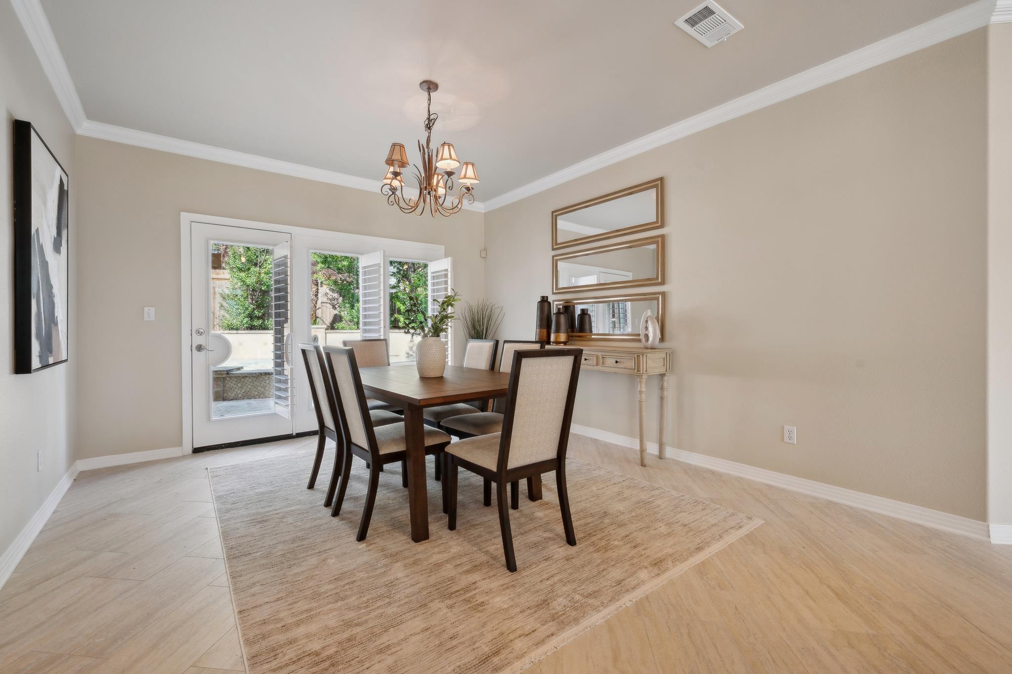 9907 Spicewood Mesa Property Photo 12