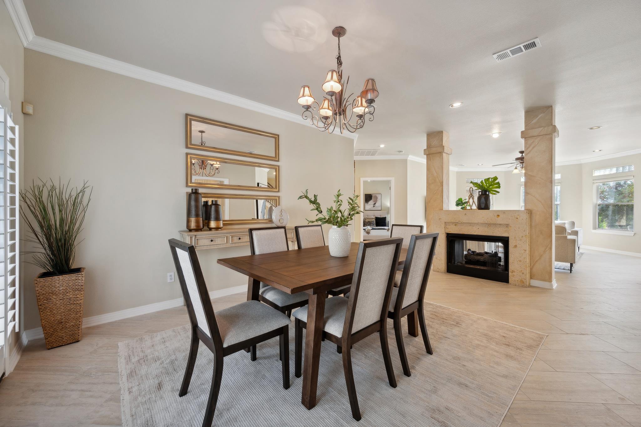 9907 Spicewood Mesa Property Photo 13