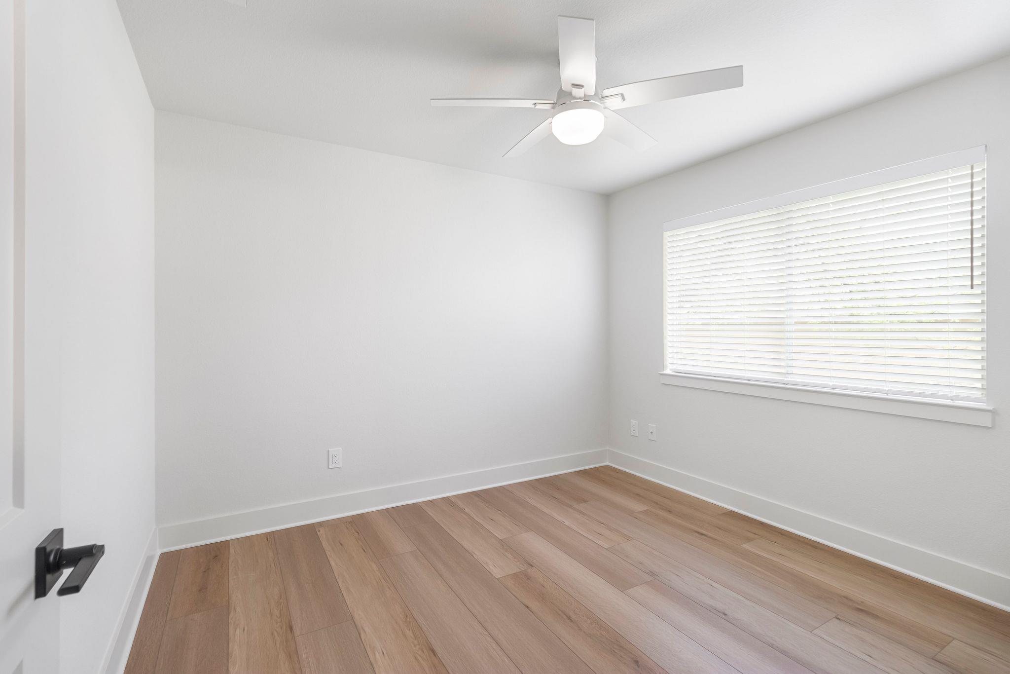 30411 Saint Andrews Dr Property Photo 24