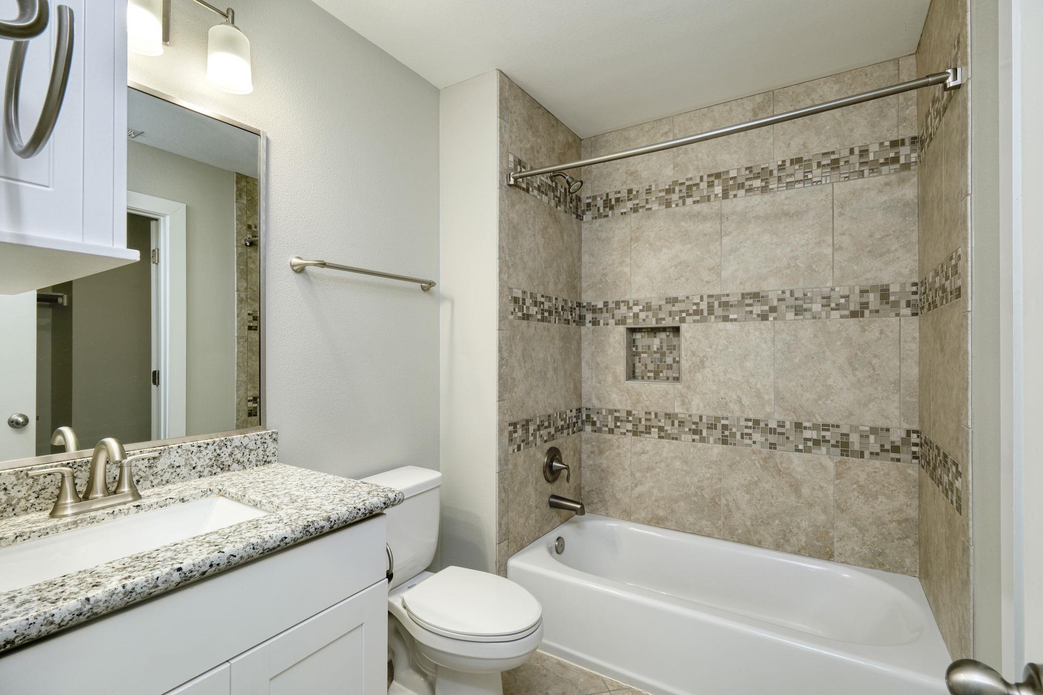 615 Spring St #3 Property Photo 5
