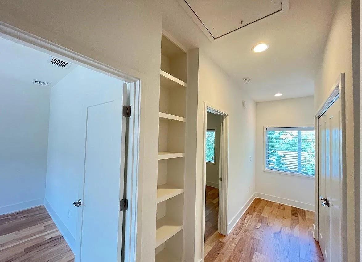 2101 Montopolis Dr #20 Property Photo 15