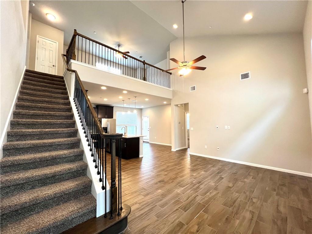 3240 E Whitestone Blvd #86 Property Photo 3