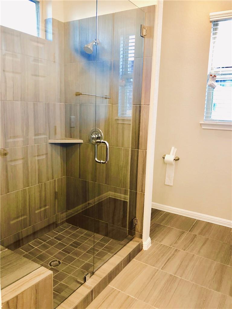 3240 E Whitestone Blvd #86 Property Photo 8