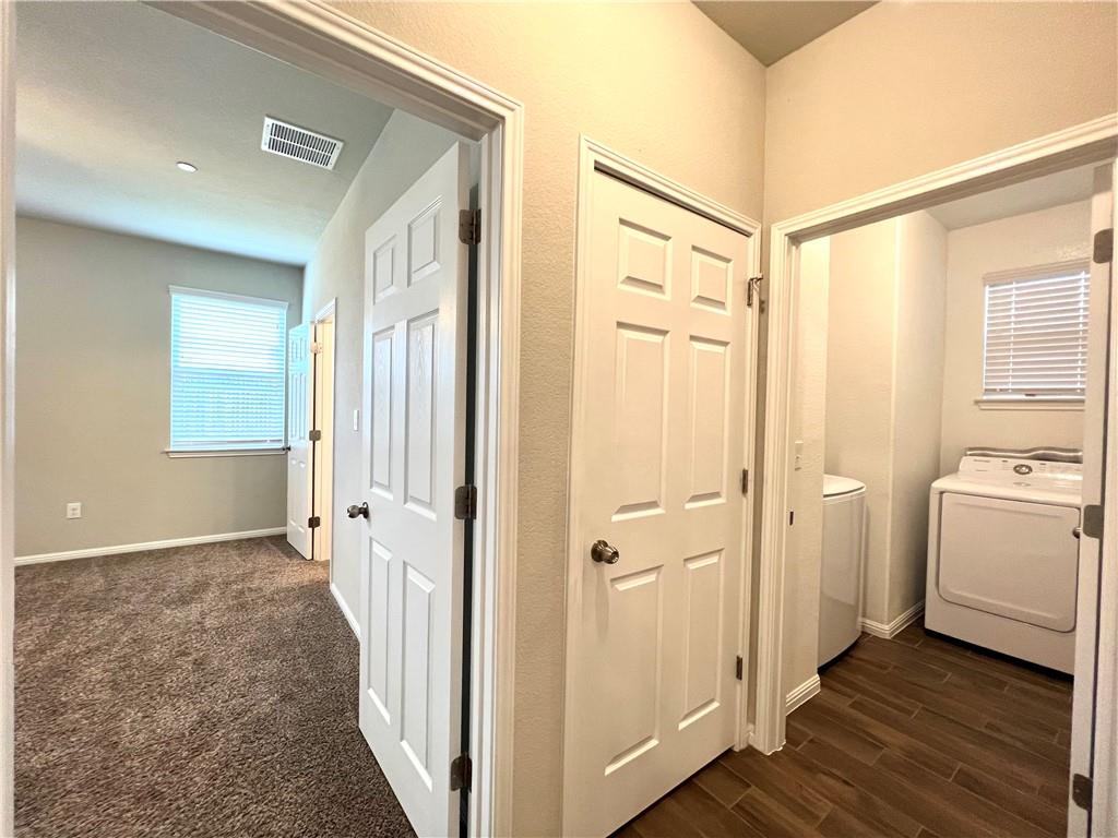 3240 E Whitestone Blvd #86 Property Photo 9