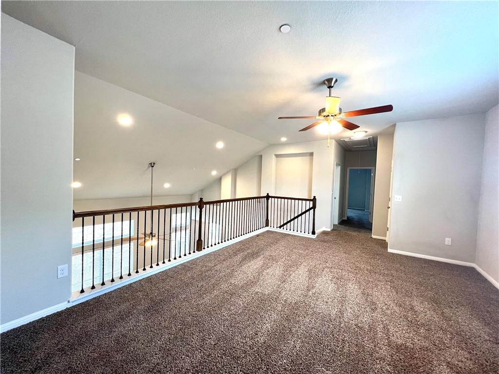 3240 E Whitestone Blvd #86 Property Photo 17