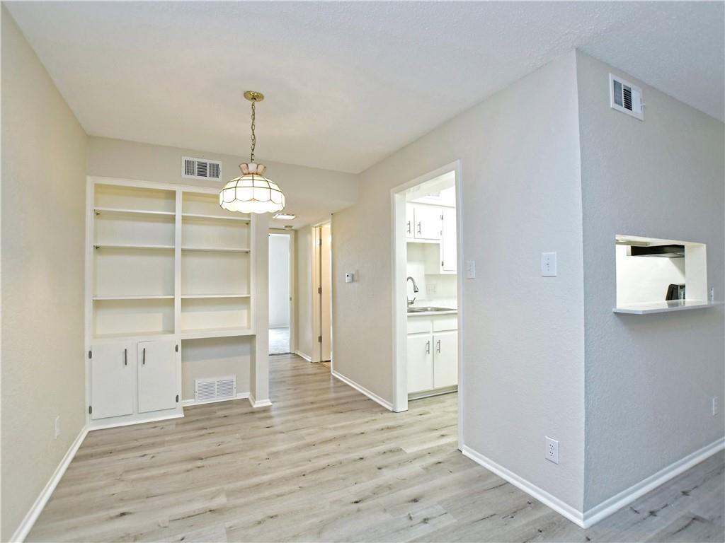 2425 Ashdale Dr #53 Property Photo 3