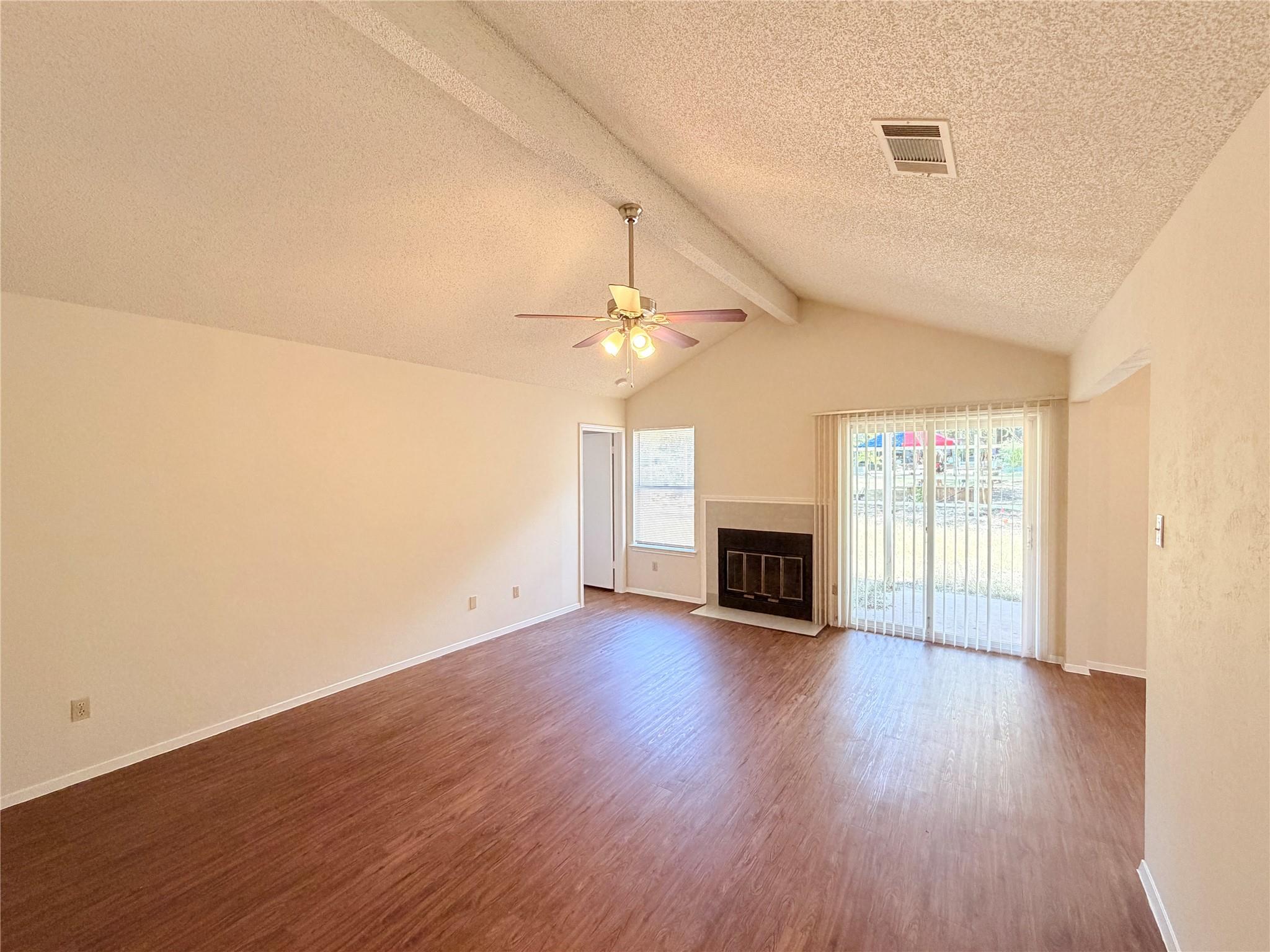 4141 Stonecroft Dr Property Photo 2
