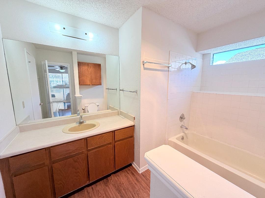 4141 Stonecroft Dr Property Photo 18