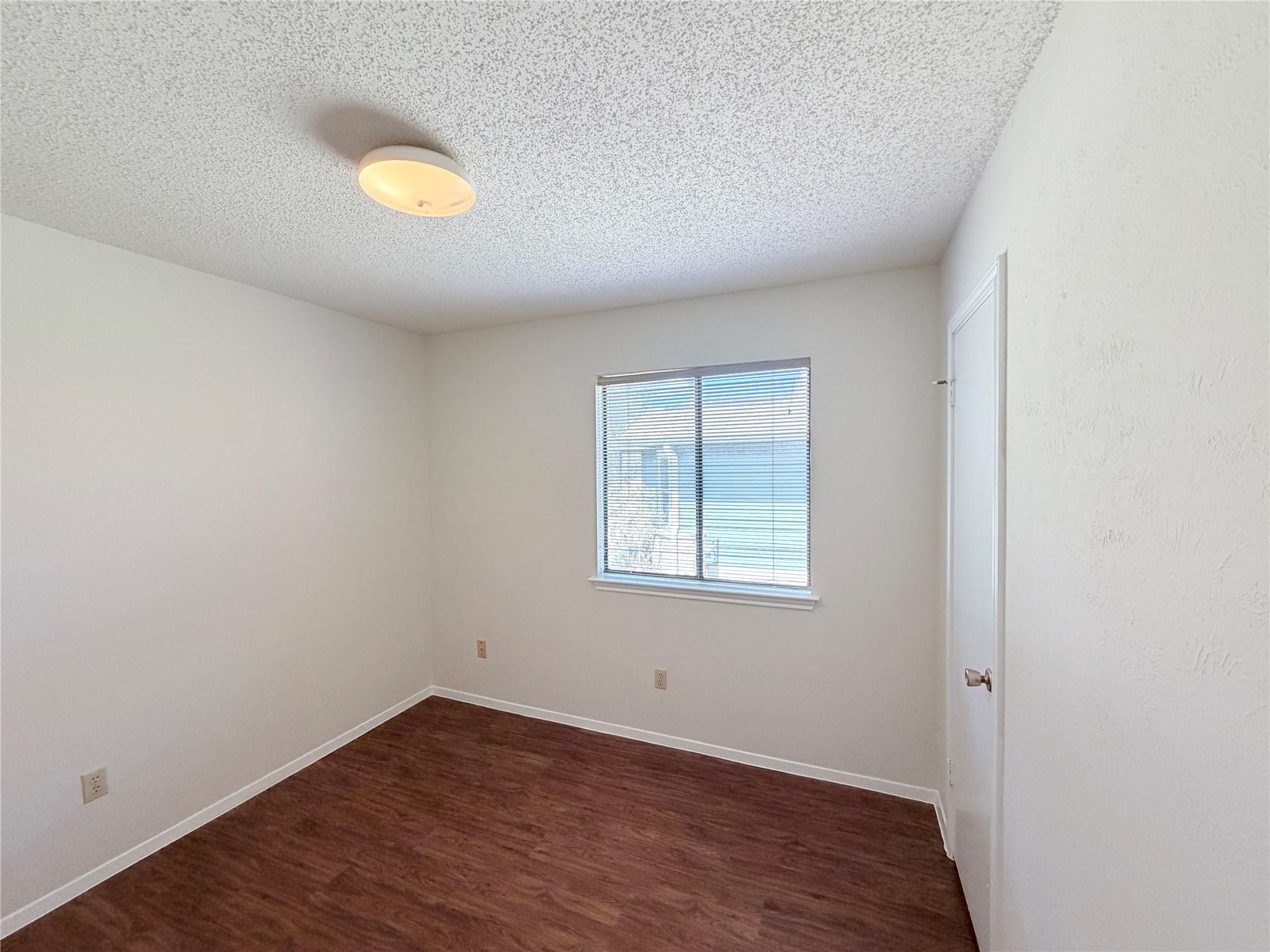 4141 Stonecroft Dr Property Photo 23