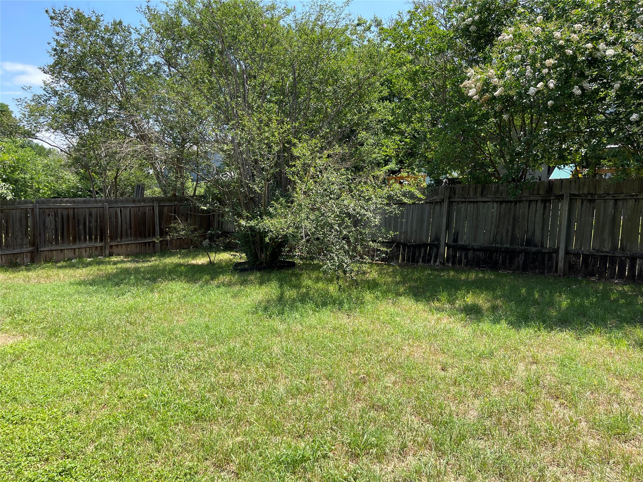 4141 Stonecroft Dr Property Photo 28