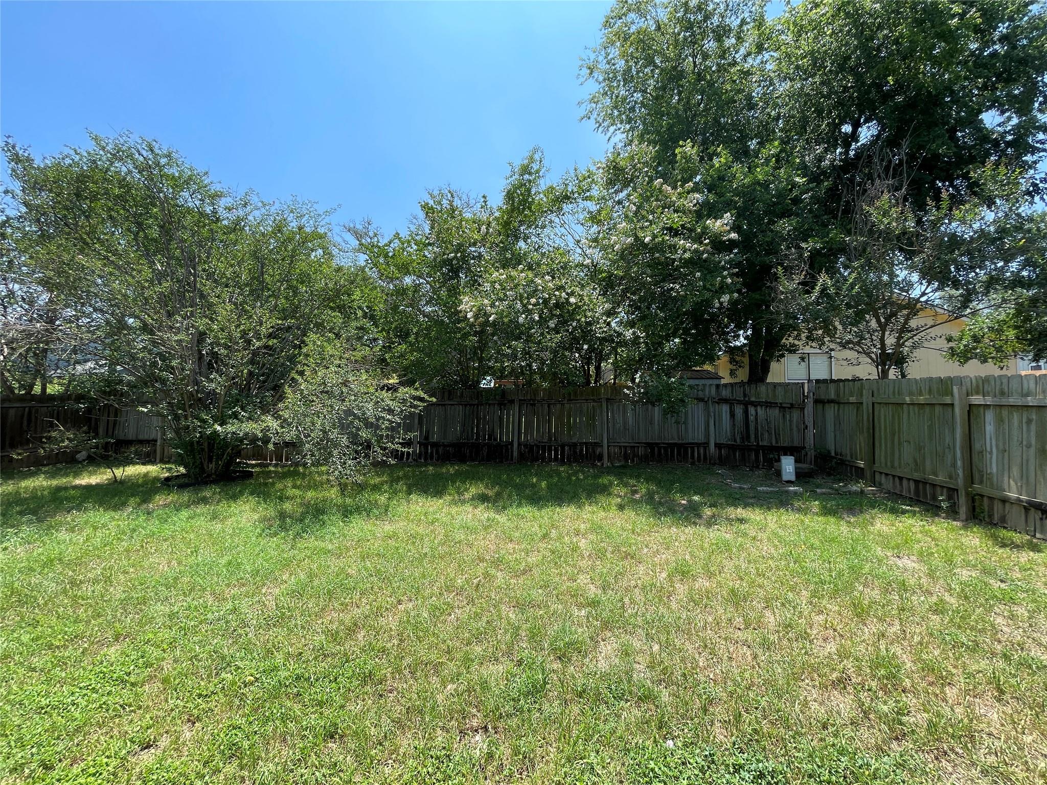 4141 Stonecroft Dr Property Photo 30