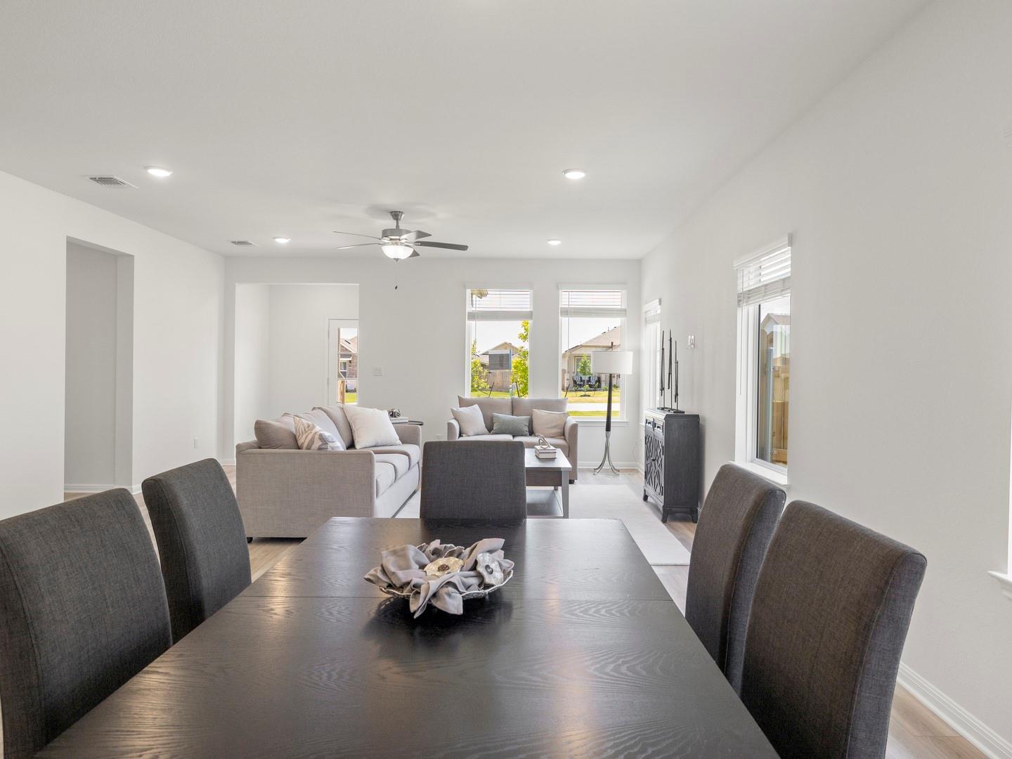110 Mathew St Property Photo 8
