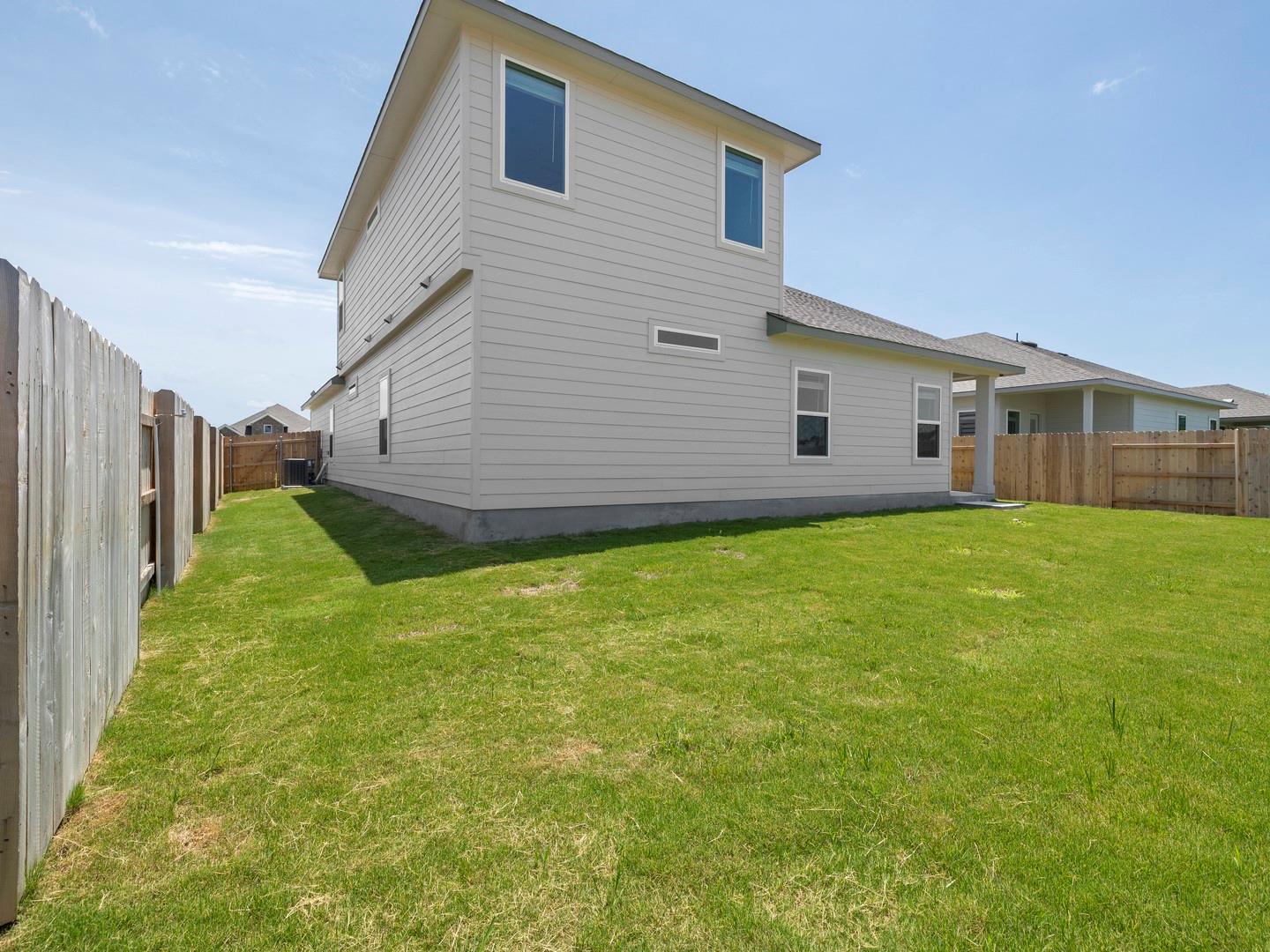 110 Mathew St Property Photo 35